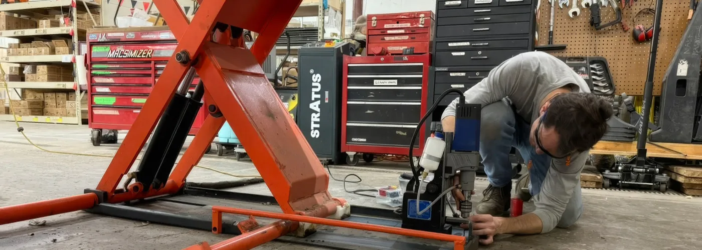 Auto shop with vehicle lift